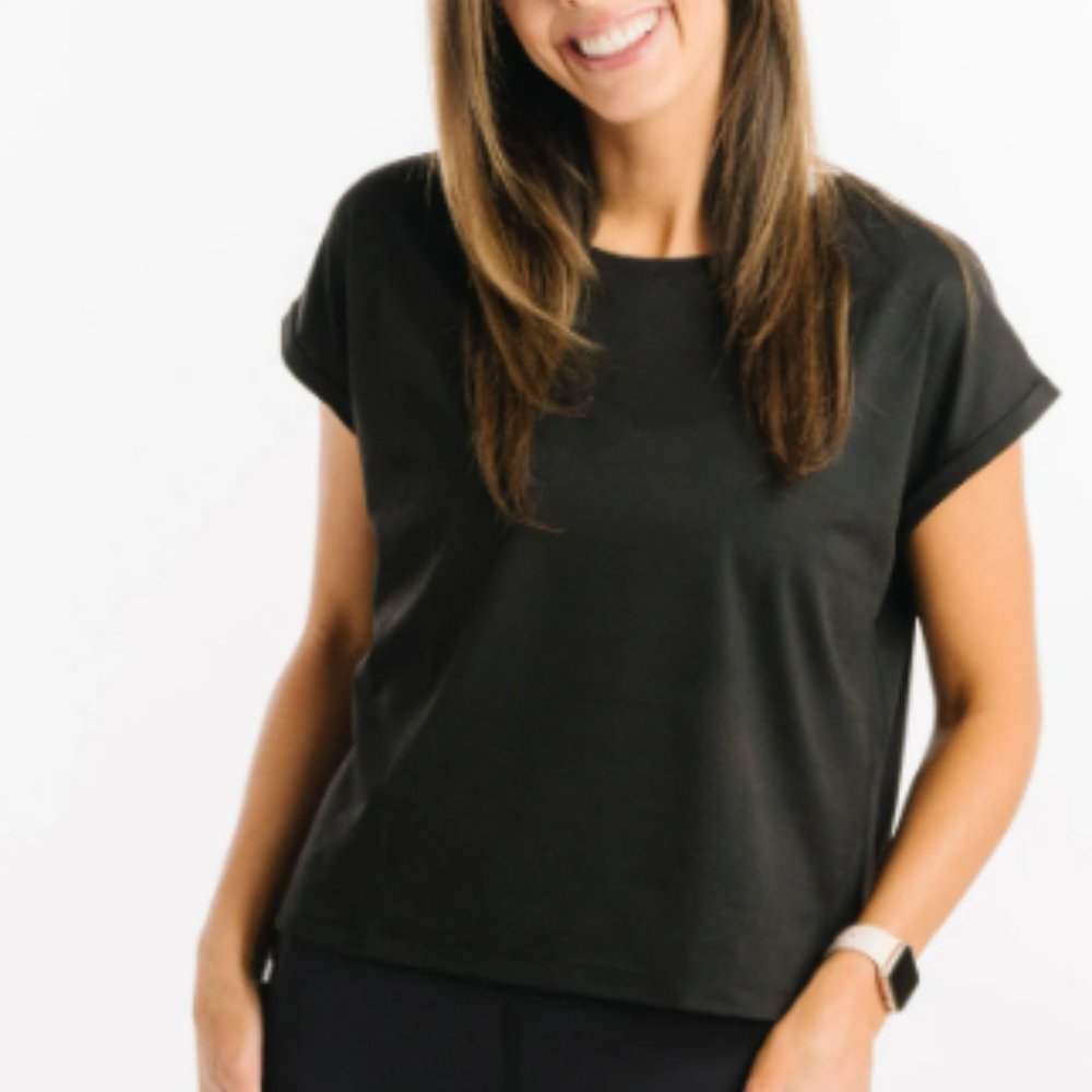 Black Shoulder Tee Zyia